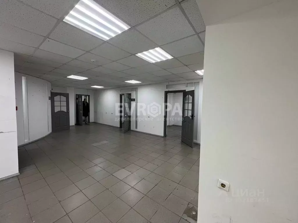 Офис в Ульяновская область, Ульяновск ул. Крымова, 61А (118 м) - Фото 0