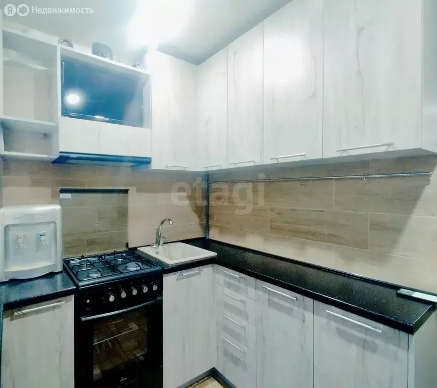 1-комнатная квартира: Челябинская область, Озерск, Набережная улица, ... - Фото 1