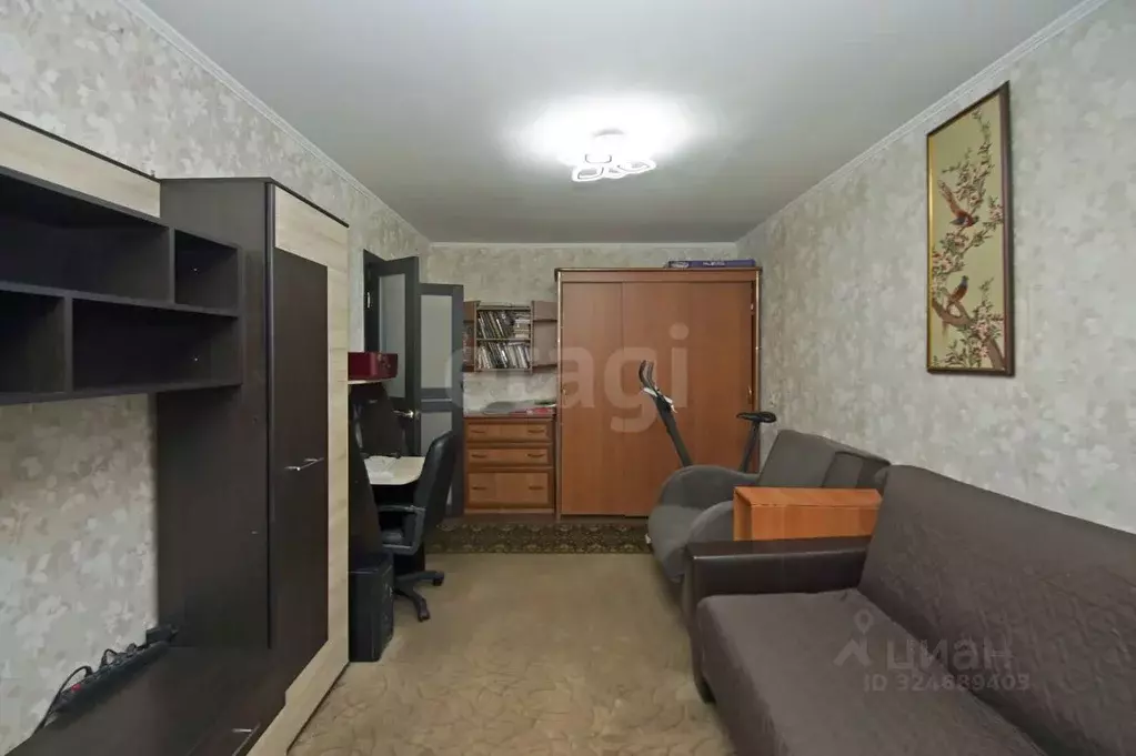 1-к кв. Омская область, Омск ул. Кучерявенко, 5 (30.0 м) - Фото 1