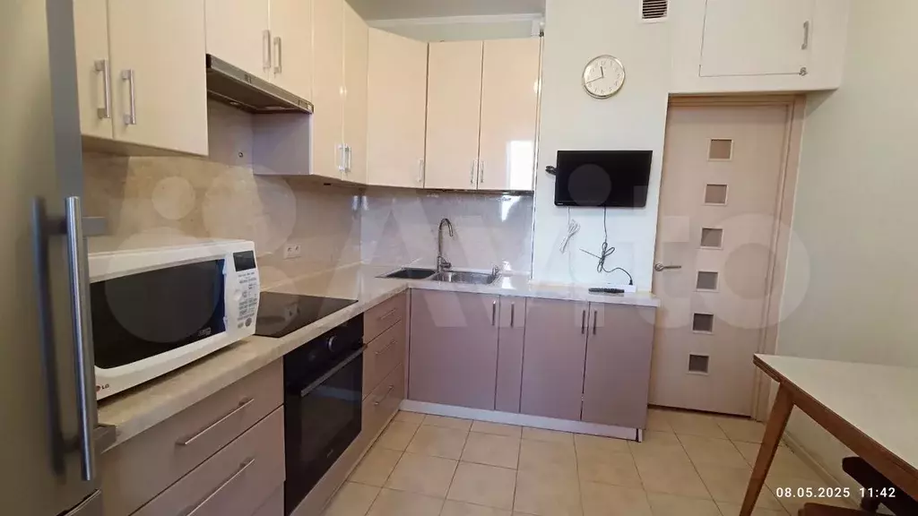1-к. квартира, 39 м, 7/14 эт. - Фото 0