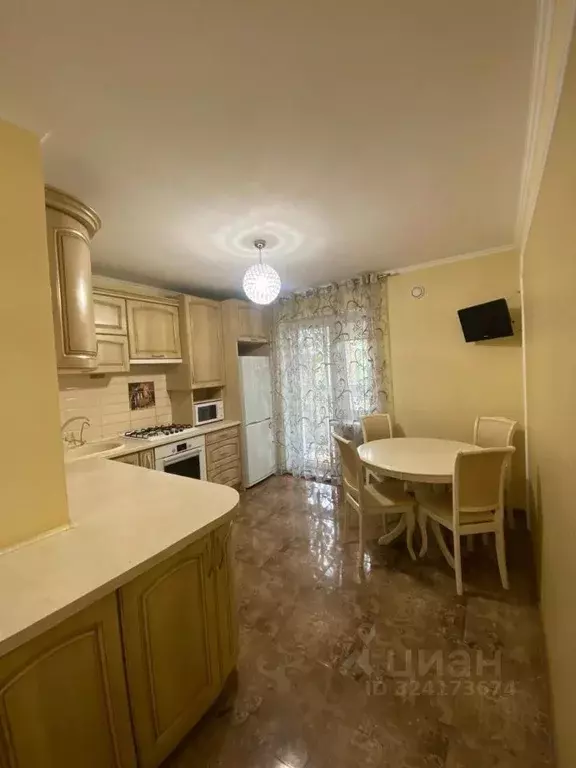 3-к кв. Калининградская область, Гурьевск Садовая ул., 10 (80.9 м) - Фото 1