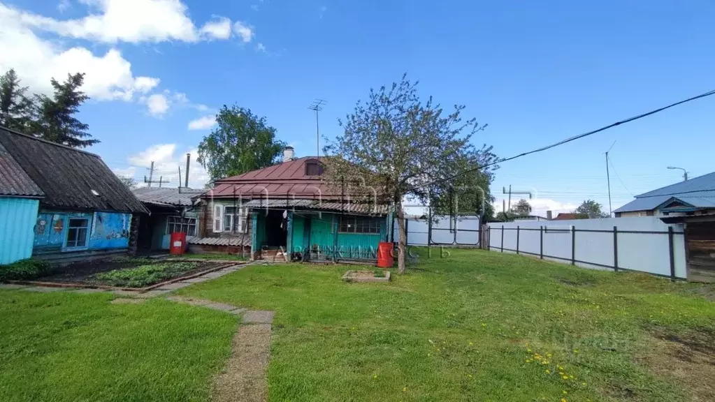 Дом в Красноярский край, Емельяново городское поселение, Емельяново ... - Фото 1