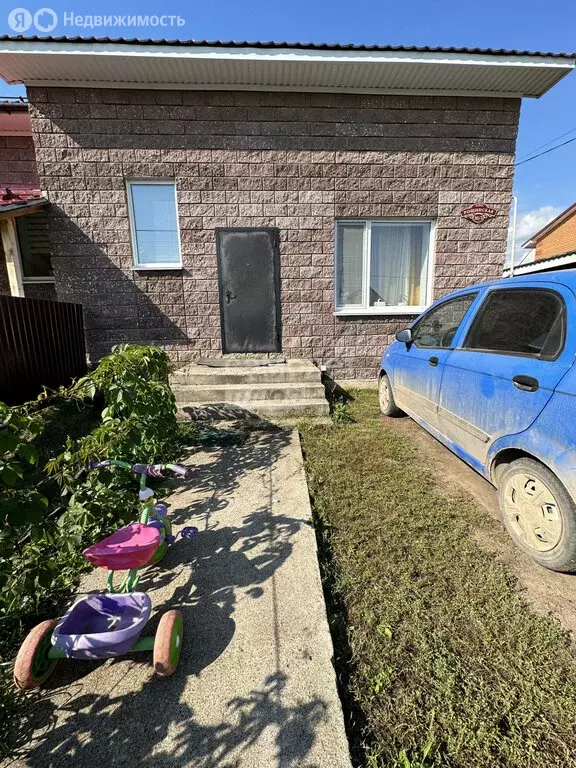 Дом в Кабаковский сельсовет, деревня Старые Киешки, Рощинская улица ... - Фото 0