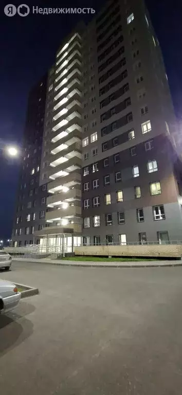 Квартира-студия: Киров, улица Капитана Дорофеева, 16 (31.7 м) - Фото 0