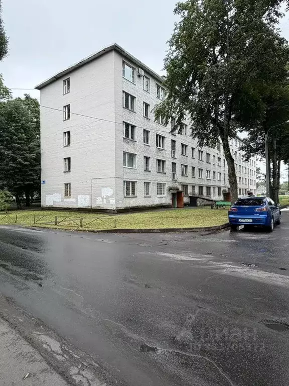 Комната Ленинградская область, Кириши Комсомольская ул., 1 - Фото 2