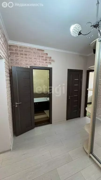 2-комнатная квартира: Ставрополь, улица Тухачевского, 25 (60 м) - Фото 0