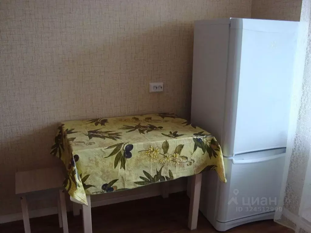 1-к кв. Псковская область, Псков ул. Юности, 15/130 (32.8 м) - Фото 2