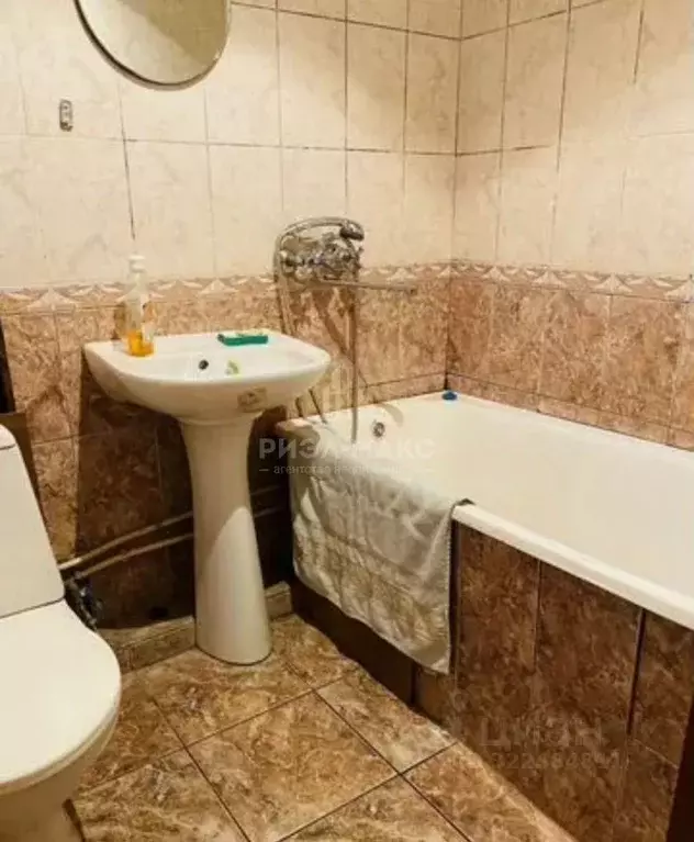 1-к кв. Брянская область, Брянск ул. Академика Королева, 1 (30.0 м) - Фото 1