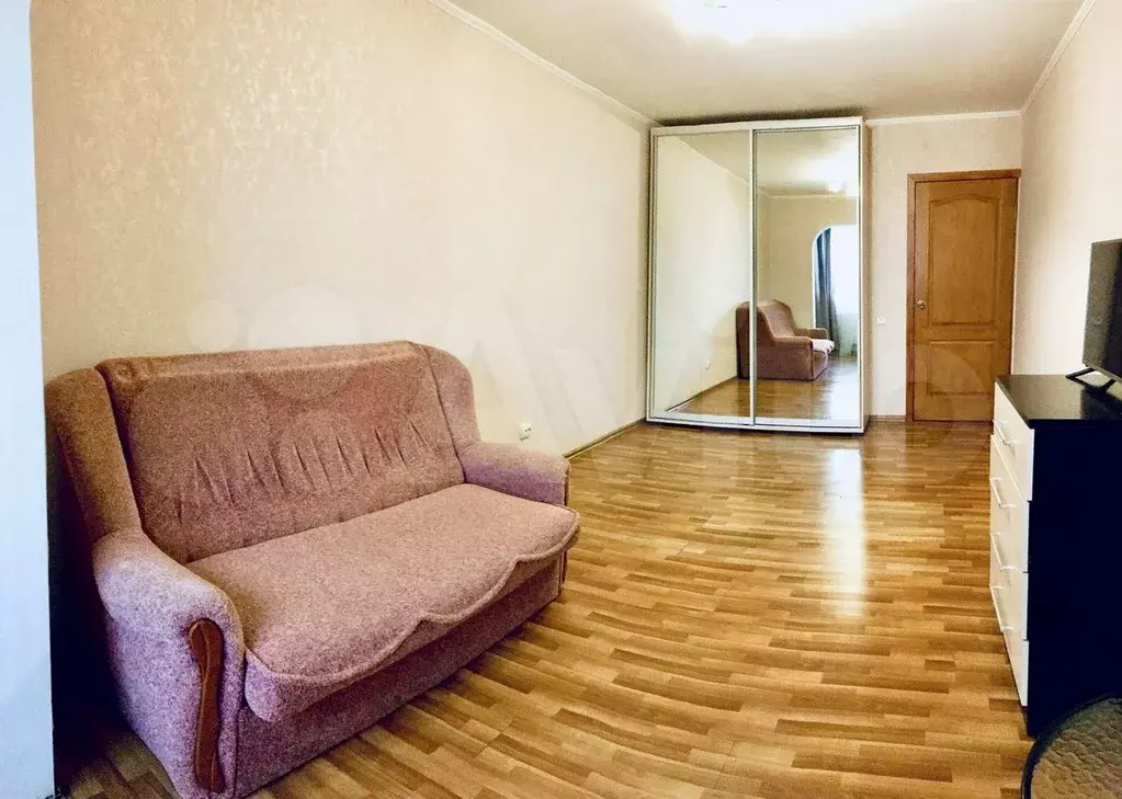 1-к. квартира, 30 м, 5/5 эт. - Фото 1