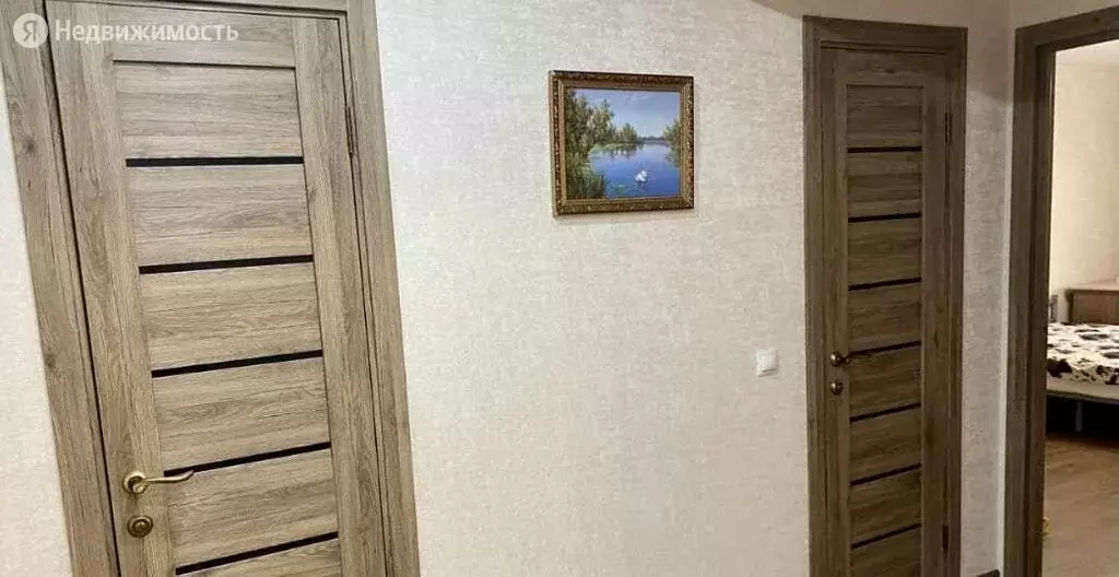 3-комнатная квартира: Великий Новгород, аллея Веряжское раздолье, 4к2 . - Фото 0