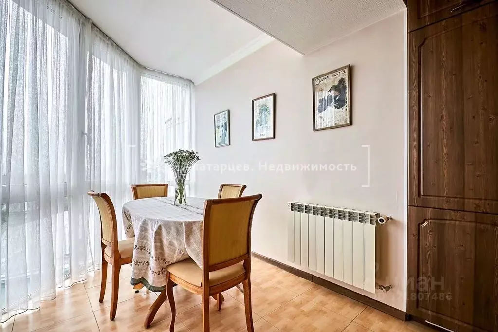 4-к кв. Томская область, Томск ул. Карла Маркса, 15/1 (168.4 м) - Фото 0