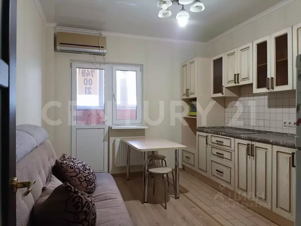 2-к кв. Краснодарский край, Краснодар проезд Репина, 1 (45.9 м) - Фото 0