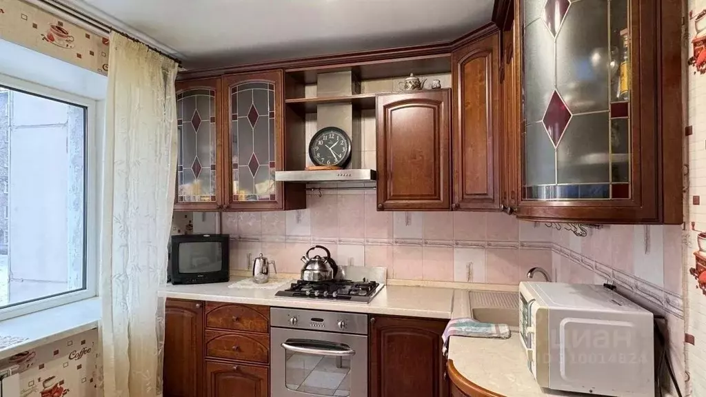 3-к кв. Башкортостан, Уфа Революционная ул., 167А (82.0 м) - Фото 0