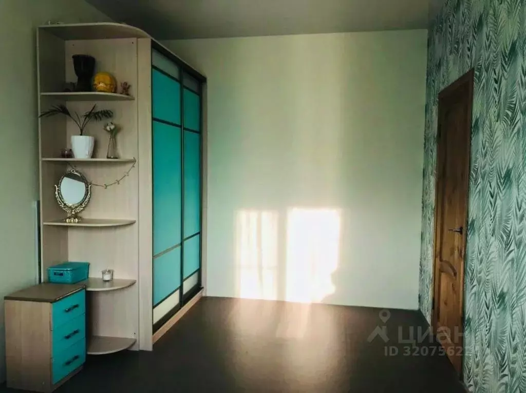 Таунхаус в Адыгея, Тахтамукайский район, Старобжегокайское с/пос, ... - Фото 2