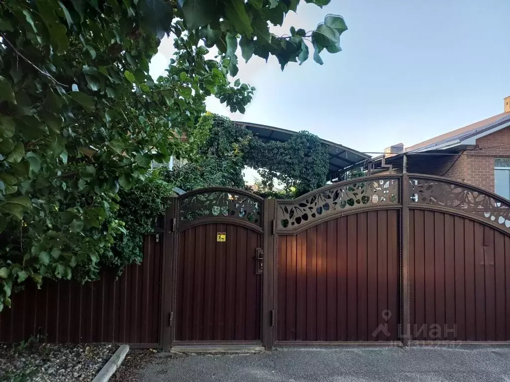 Таунхаус в Ставропольский край, Михайловск Шпаковский район, ул. ... - Фото 1