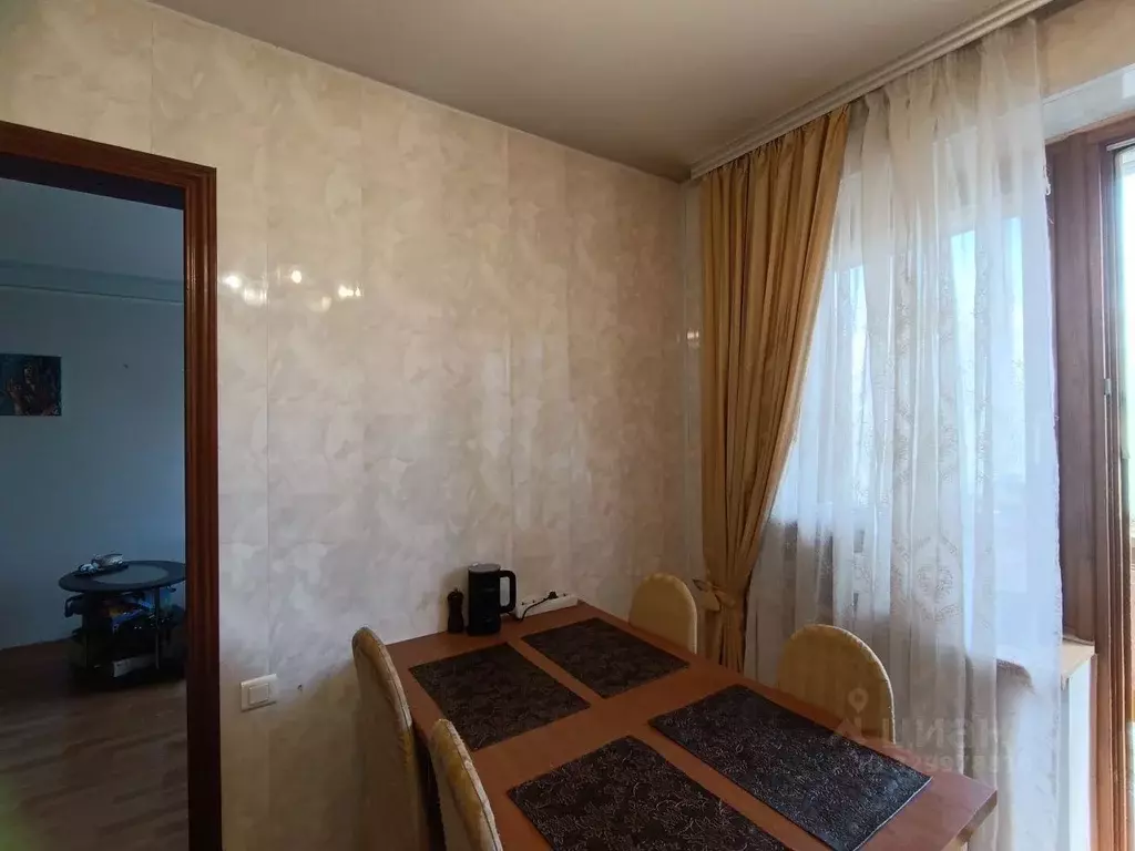 3-к кв. Самарская область, Самара ул. Георгия Димитрова, 99 (71.7 м) - Фото 2