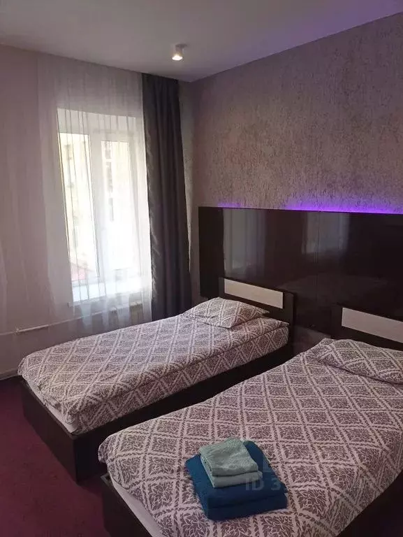 Комната Санкт-Петербург ул. Рубинштейна, 27 - Фото 1