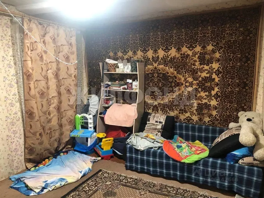 Дом в Хакасия, Абакан ул. Энгельса (49 м) - Фото 1