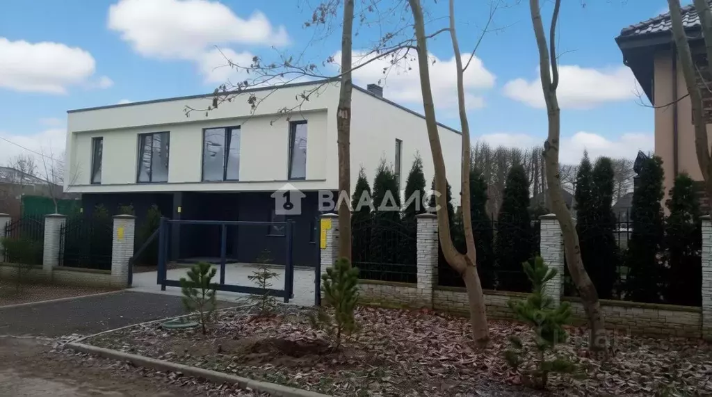 Таунхаус в Калининградская область, Калининград ул. Крылова (162 м) - Фото 1