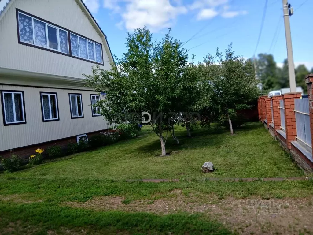 Дом в Башкортостан, Дюртюлинский район, Такарликовский сельсовет, с. ... - Фото 1