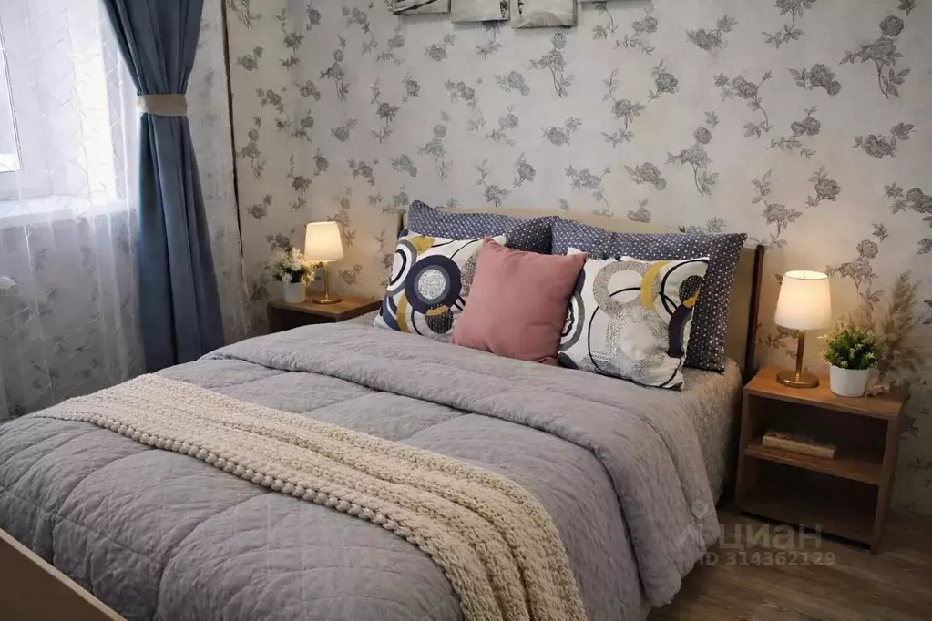 2-к кв. Иркутская область, Иркутск ул. Зверева, 1 (60.0 м) - Фото 1