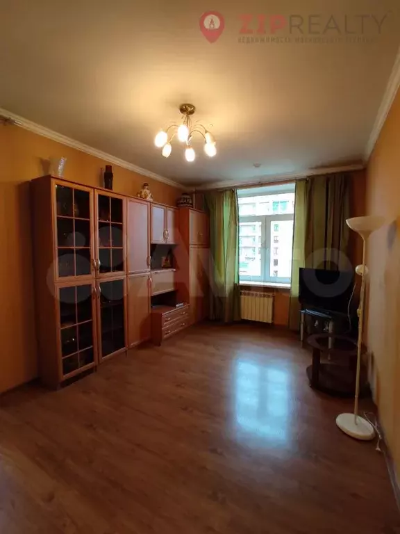 2-к. квартира, 55 м, 6/9 эт. - Фото 0