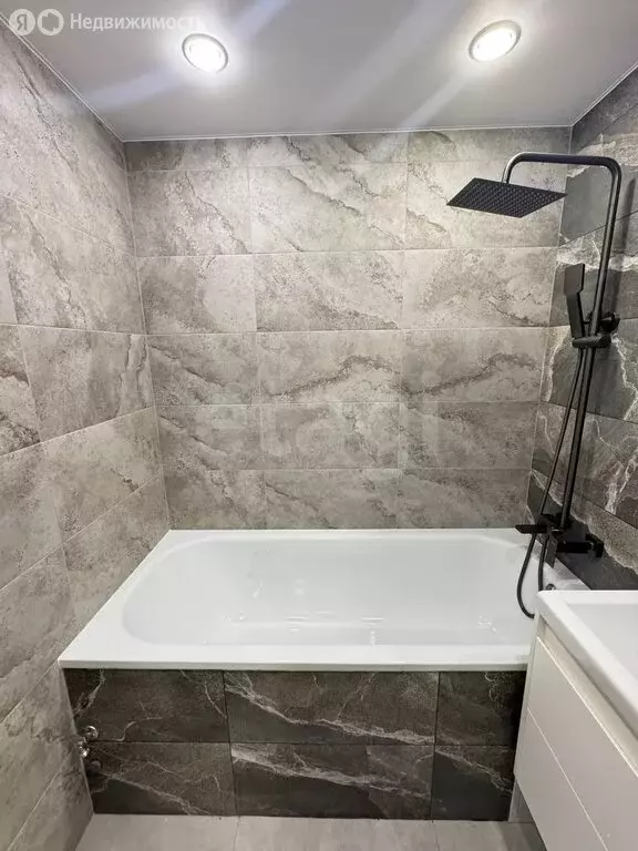 2-комнатная квартира: Йошкар-Ола, улица Петрова, 5 (52.5 м) - Фото 2