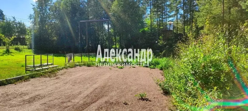 Участок в Ленинградская область, Всеволожский район, Агалатовское ... - Фото 0