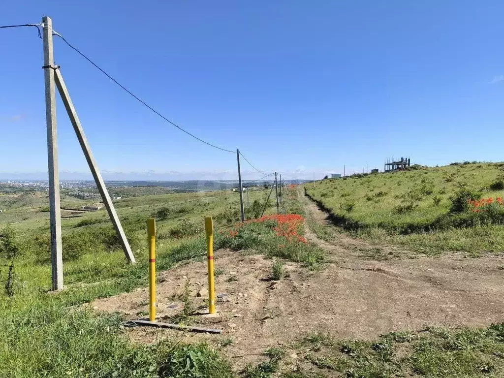 Участок в Крым, Симферопольский район, Перовское с/пос, с. Украинка ... - Фото 1