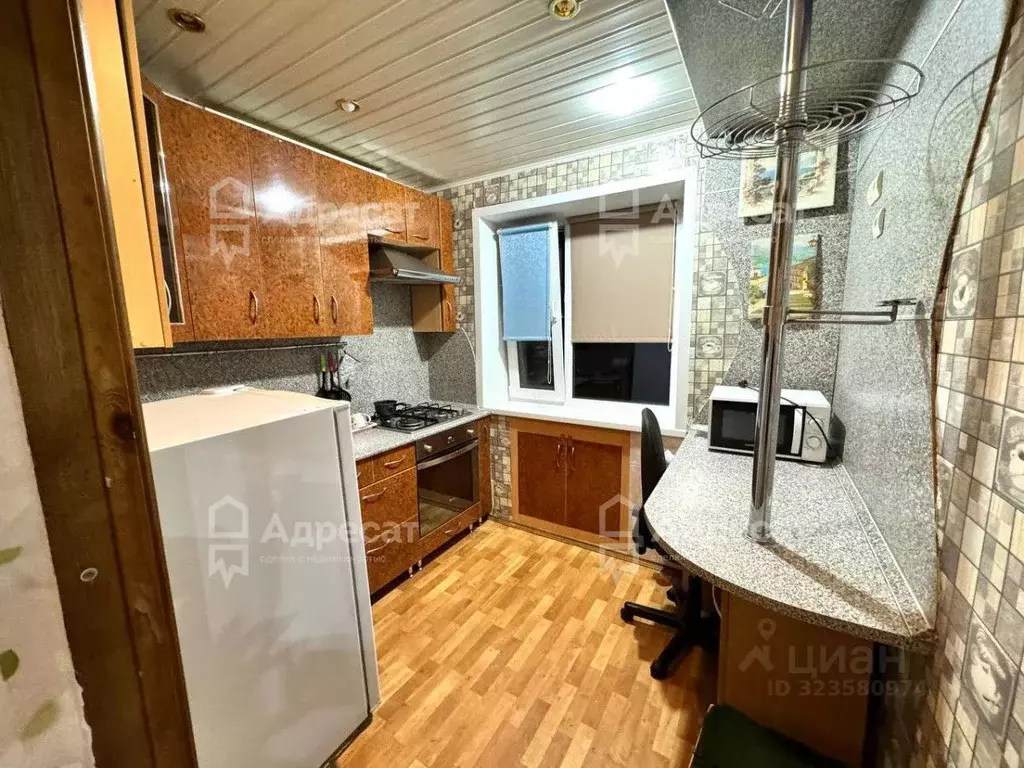 2-к кв. Волгоградская область, Волгоград ул. Кузнецова, 21 (42.0 м) - Фото 2