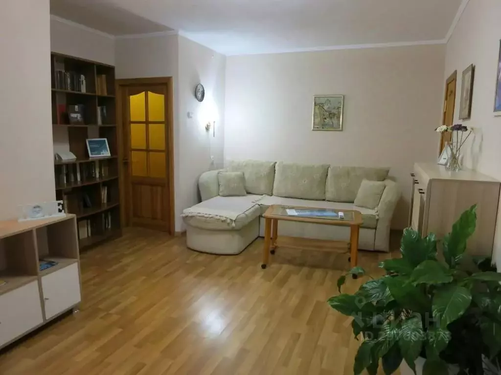 2-к кв. Псковская область, Псков Вокзальная ул., 38 (45.0 м) - Фото 2