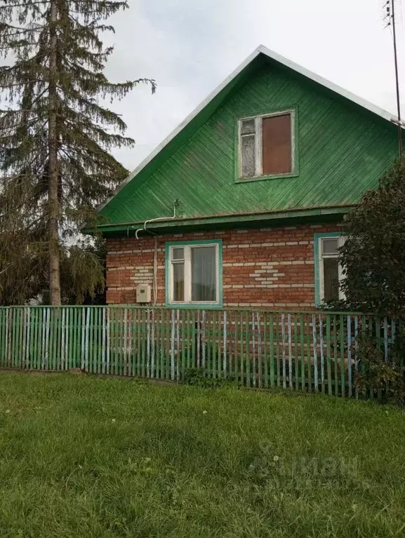 Дом в Омская область, Азовский Немецкий Национальный район, д. ... - Фото 1