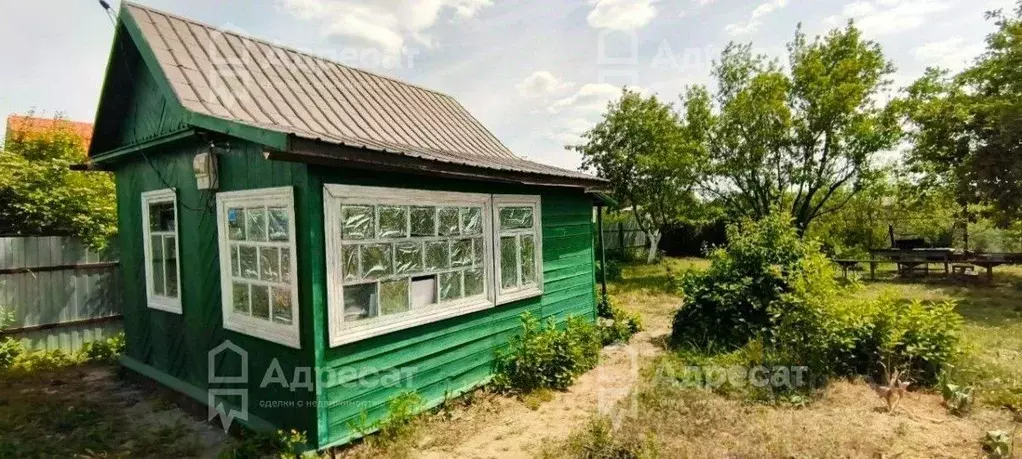 Дом в Волгоградская область, Волжский Симиренко СНТ, ул. Центральная ... - Фото 1