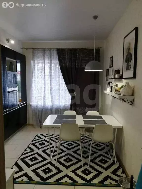 2-комнатная квартира: село Ямное, улица Генерала Сысоева, 2/4 (64.6 м) - Фото 2