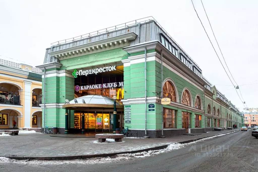 Торговая площадь в Санкт-Петербург Думская ул., 4 (343 м) - Фото 0