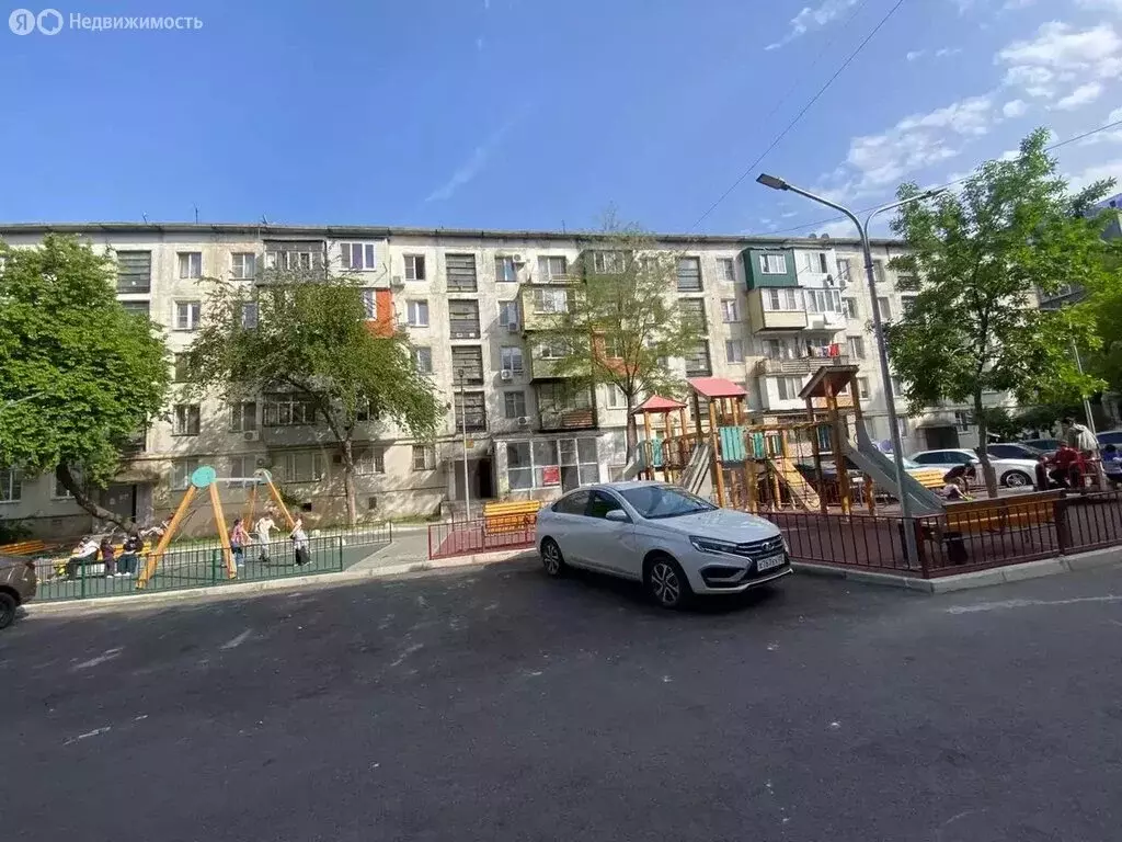 2-комнатная квартира: Махачкала, проспект Имама Шамиля, 23Б (52 м) - Фото 0