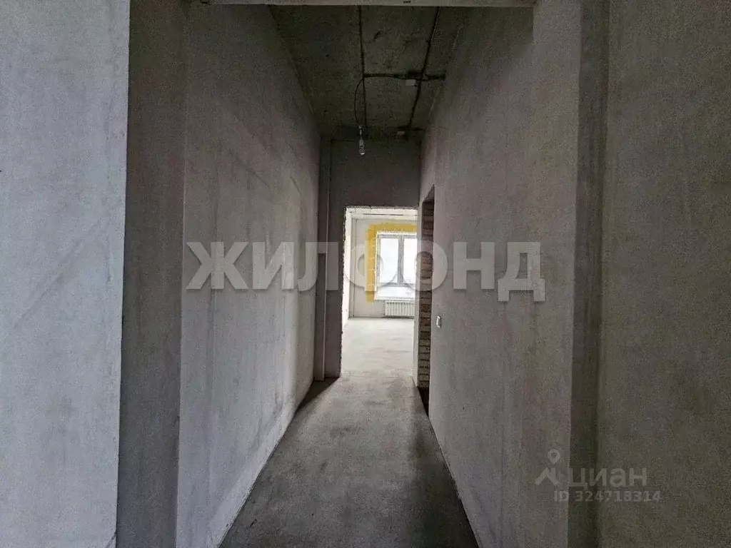 3-к кв. Хакасия, Абакан ул. Генерала Тихонова, 14 (92.4 м) - Фото 1