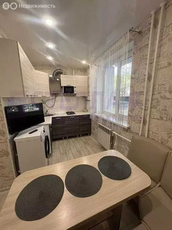 1-комнатная квартира: Феодосия, улица Гарнаева, 75 (35.6 м) - Фото 2