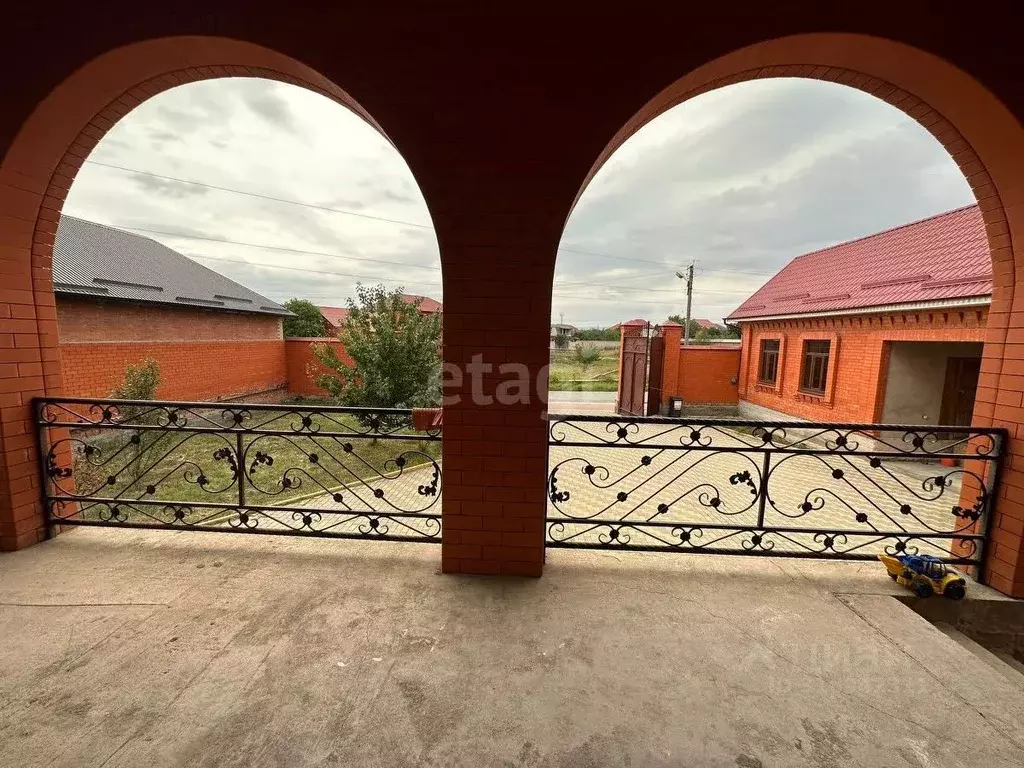 Дом в Ингушетия, Назрань ул. Суламбек-Хаджи Евлоева, 4 (170 м) - Фото 1