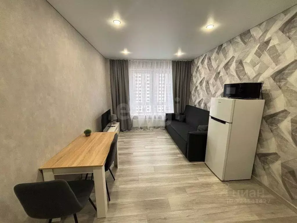 2-к кв. Красноярский край, Красноярск Свердловская ул., 6Е (39.2 м) - Фото 2