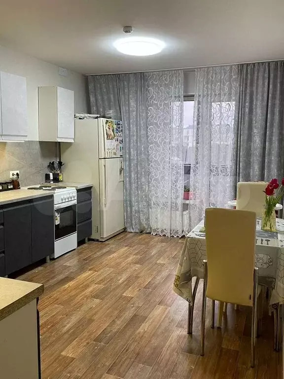 3-к. квартира, 80 м, 1/9 эт. - Фото 1