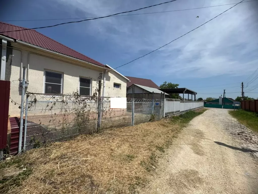Дом в Краснодарский край, Крымск Крепостной пер., 2 (45 м) - Фото 1
