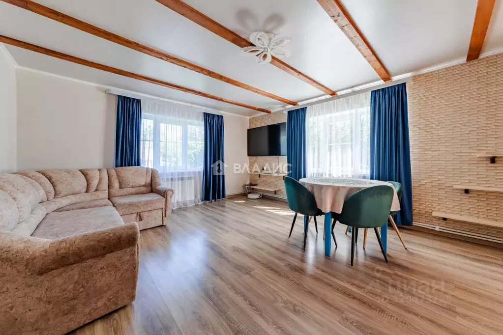 Дом в Ленинградская область, Отрадное Кировский район, Набережная ул., ... - Фото 0