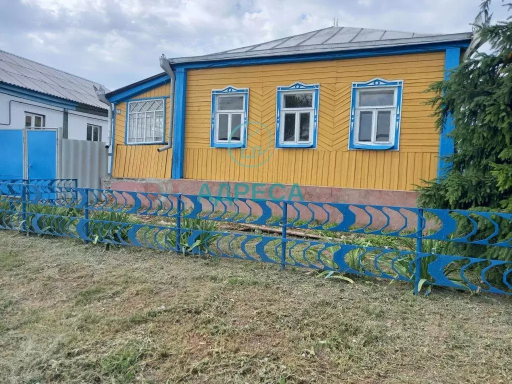 Дом в Белгородская область, Новооскольский городской округ, с. Новая ... - Фото 1