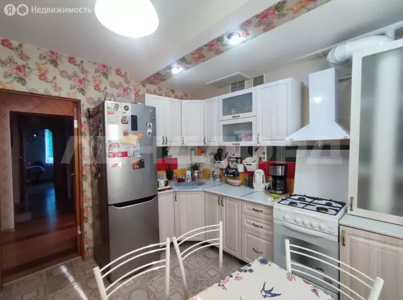 3-комнатная квартира: Новочеркасск, Спортивная улица, 21 (56.1 м) - Фото 0