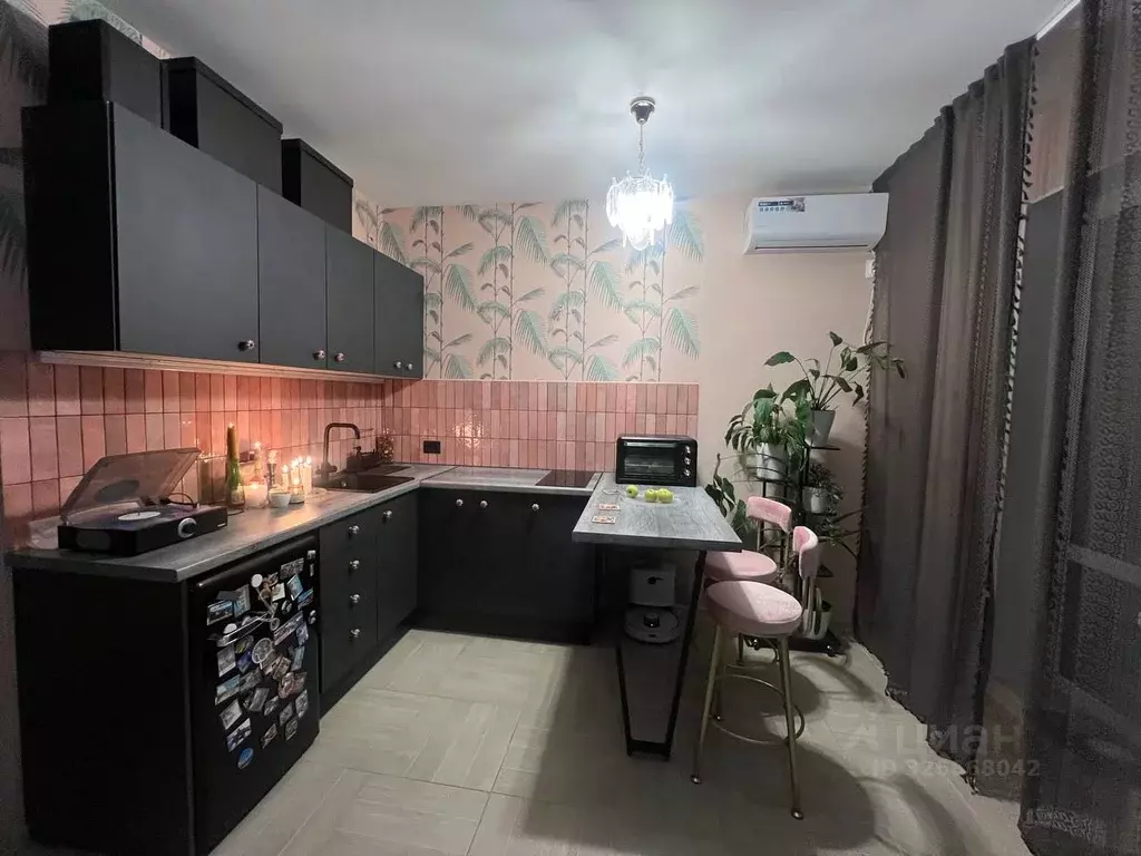 Студия Ленинградская область, Всеволожский район, пос. Бугры ул. ... - Фото 1