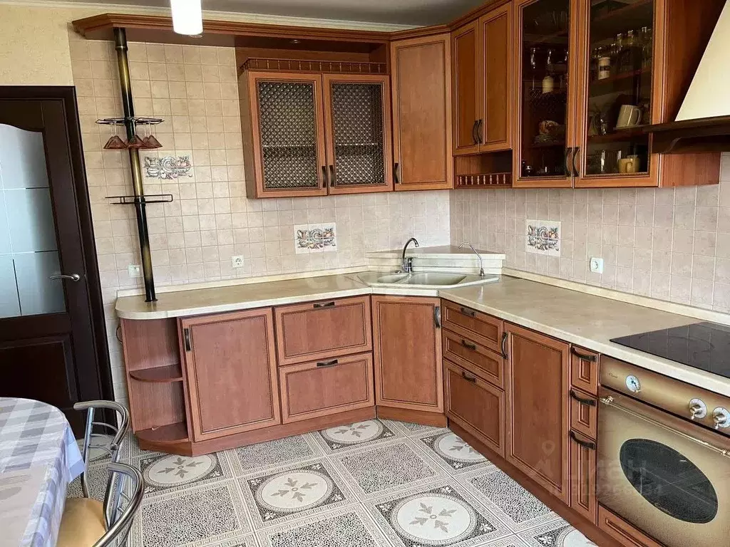 3-к кв. Белгородская область, Белгород Гостенская ул., 2б (100.3 м) - Фото 1