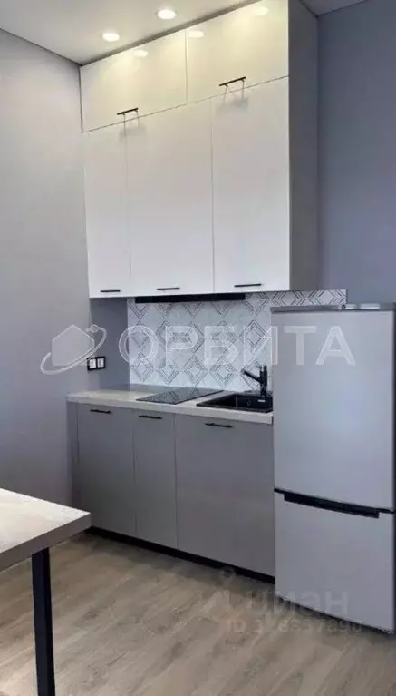 1-к кв. Тюменская область, Тюмень ул. Краснооктябрьская, 16к1 (33.0 м) - Фото 2