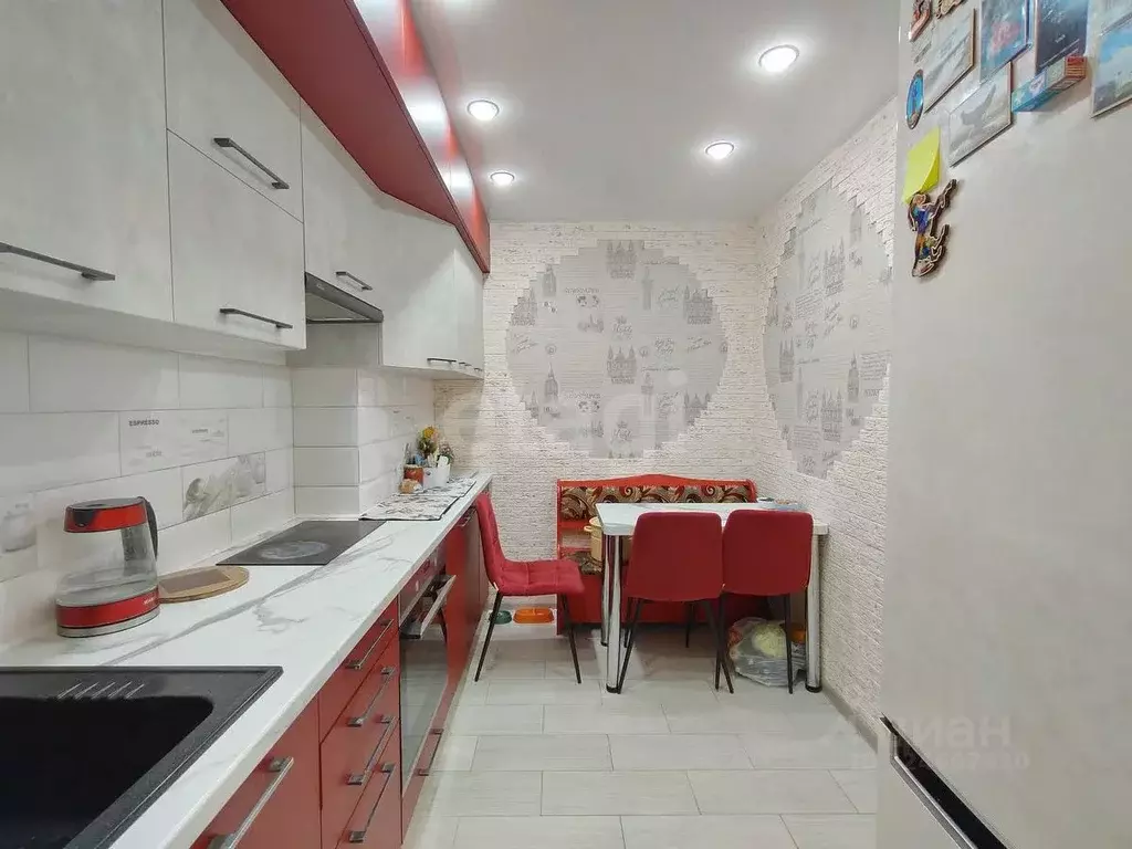 2-к кв. Смоленская область, Смоленск просп. Строителей, 18а (33.9 м) - Фото 2