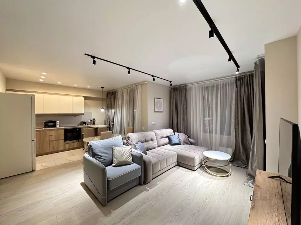 3-к кв. Санкт-Петербург ул. Челюскина, 2 (80.0 м) - Фото 1